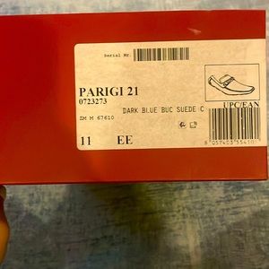 Men’s Dark Blue Buckle Suede Ferragamo Shoes